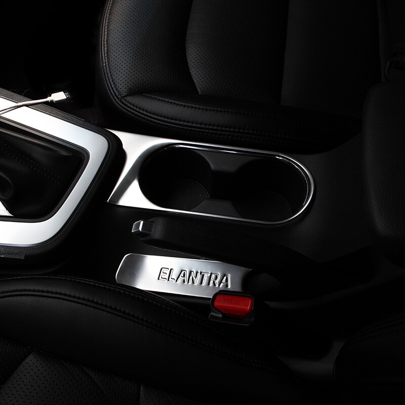 北京現(xiàn)代領(lǐng)動裝飾內(nèi)飾中控保護(hù)貼 2016款領(lǐng)動改裝專用排擋水杯保護(hù)膜 領(lǐng)動水杯裝飾